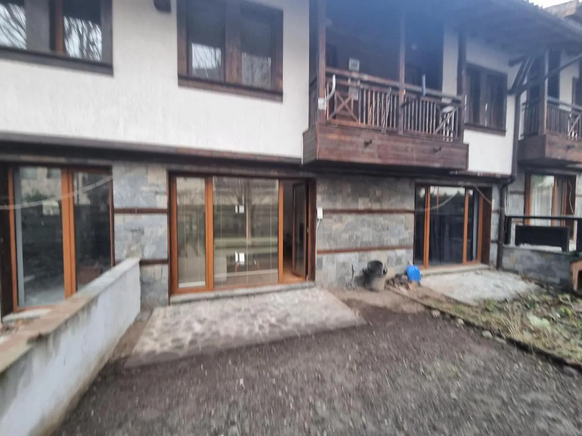 Private Chalets 班斯科